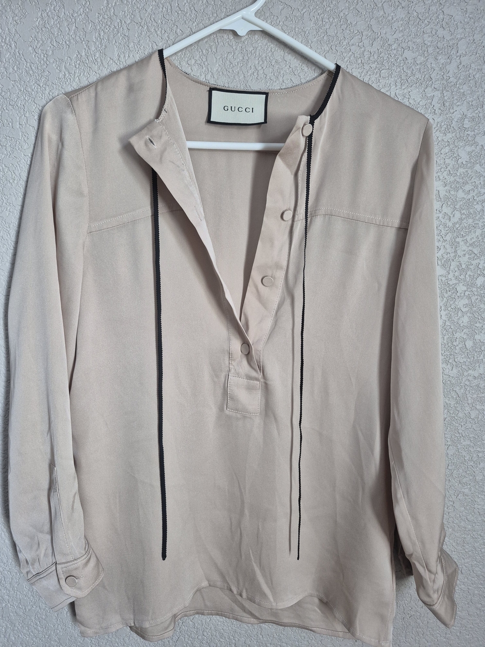 Gucci Cream Long-Sleeve Silk Blouse